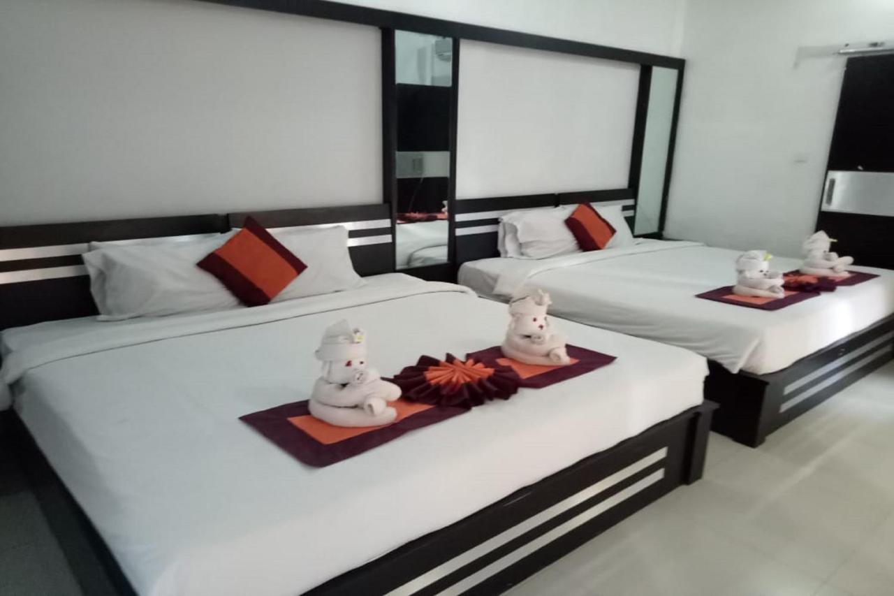 Capital O 2533 Shita Bali Hotel Jimbaran Buitenkant foto